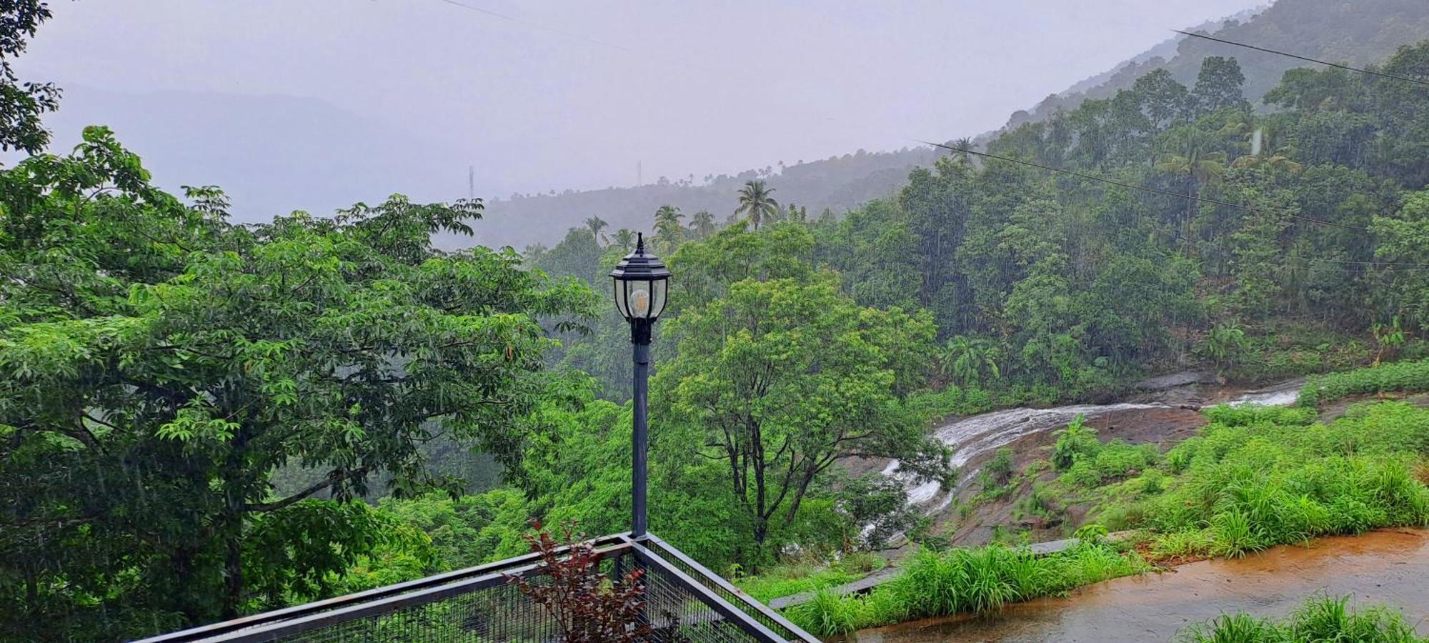 Mist Farm House Kudayattur Extérieur photo